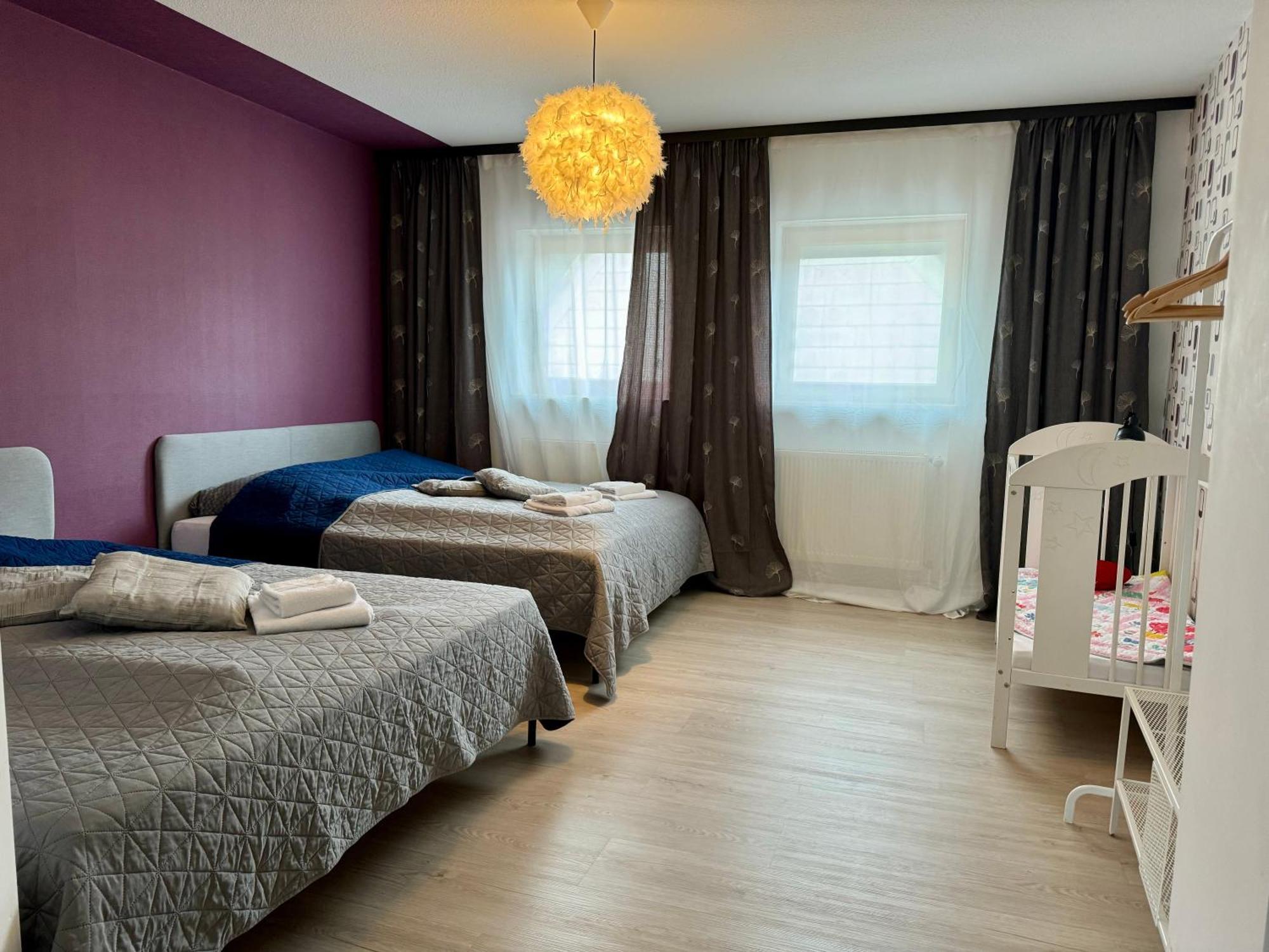 Bookeinfach Bad Ems - Private - Sauna Jacuzzi Whirlpool Swimmingpool Alahna Sup Beachvolleyball Billiards Ping Pong Cinema Theater Music Disco Ball Bbq Und Parkplaetze Dış mekan fotoğraf