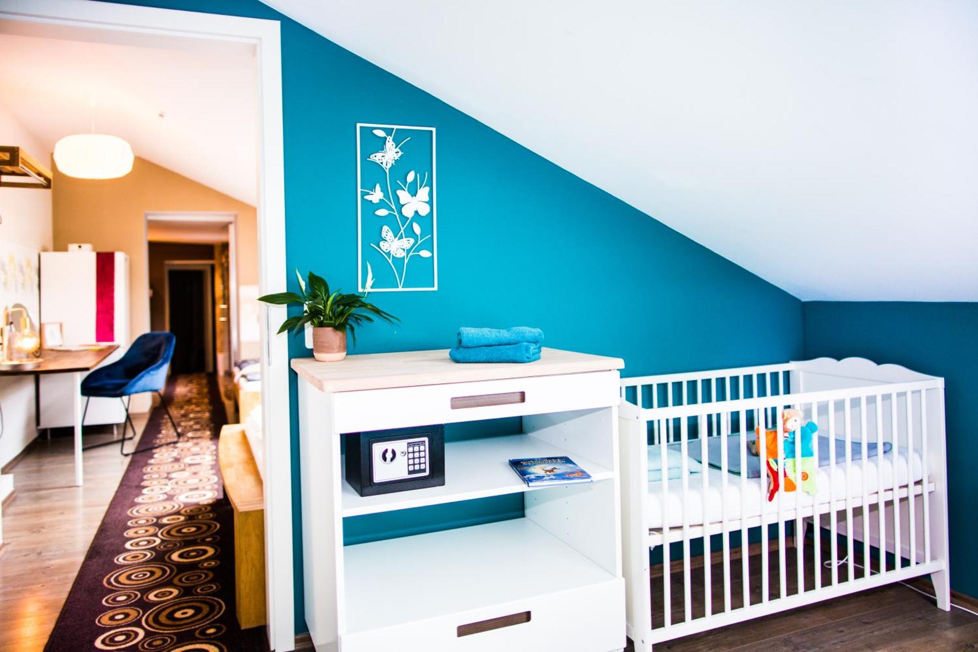 Bookeinfach Bad Ems - Private - Sauna Jacuzzi Whirlpool Swimmingpool Alahna Sup Beachvolleyball Billiards Ping Pong Cinema Theater Music Disco Ball Bbq Und Parkplaetze Dış mekan fotoğraf