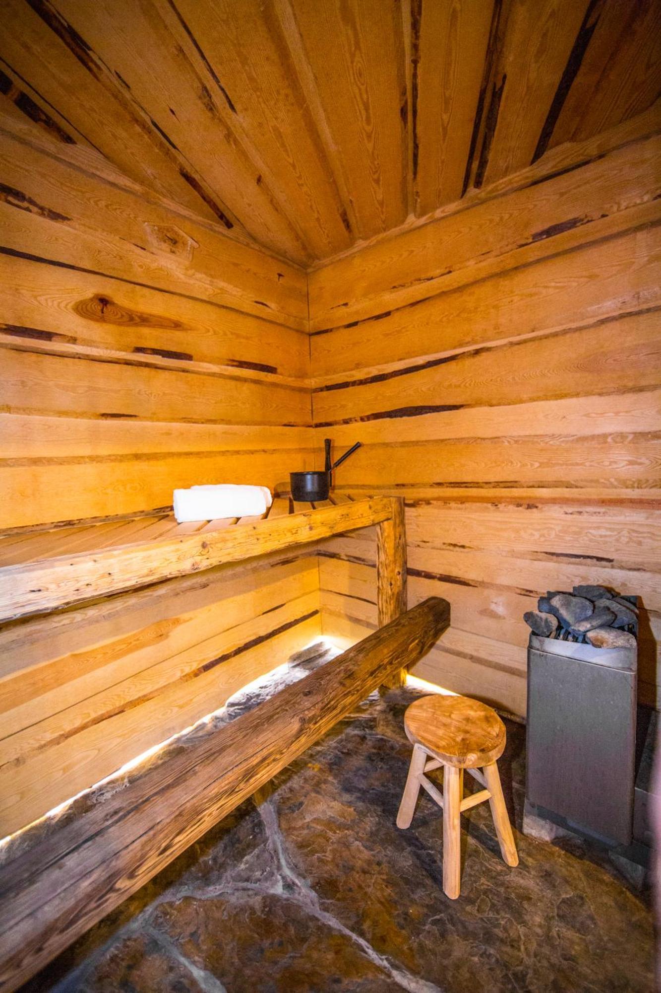 Bookeinfach Bad Ems - Private - Sauna Jacuzzi Whirlpool Swimmingpool Alahna Sup Beachvolleyball Billiards Ping Pong Cinema Theater Music Disco Ball Bbq Und Parkplaetze Dış mekan fotoğraf