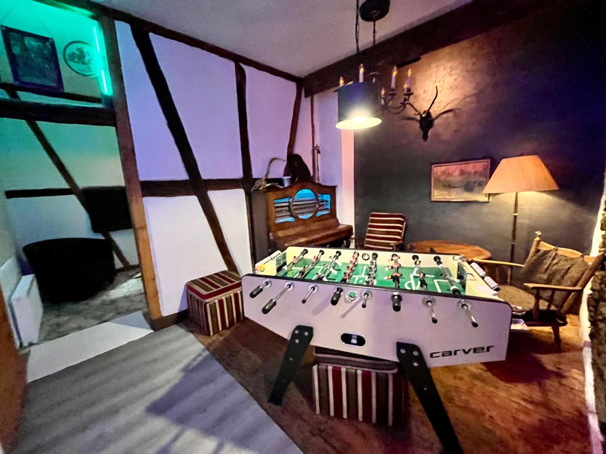 Bookeinfach Bad Ems - Private - Sauna Jacuzzi Whirlpool Swimmingpool Alahna Sup Beachvolleyball Billiards Ping Pong Cinema Theater Music Disco Ball Bbq Und Parkplaetze Dış mekan fotoğraf