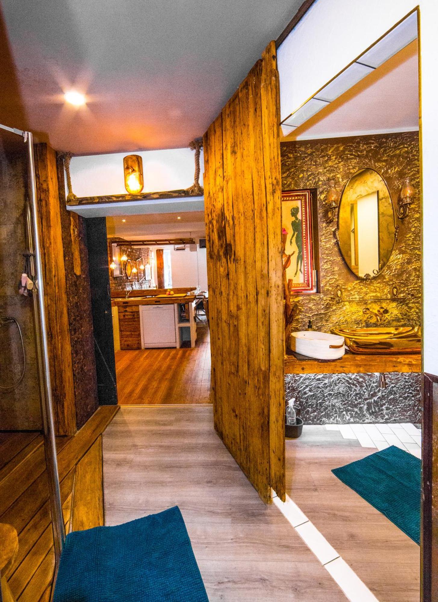 Bookeinfach Bad Ems - Private - Sauna Jacuzzi Whirlpool Swimmingpool Alahna Sup Beachvolleyball Billiards Ping Pong Cinema Theater Music Disco Ball Bbq Und Parkplaetze Oda fotoğraf