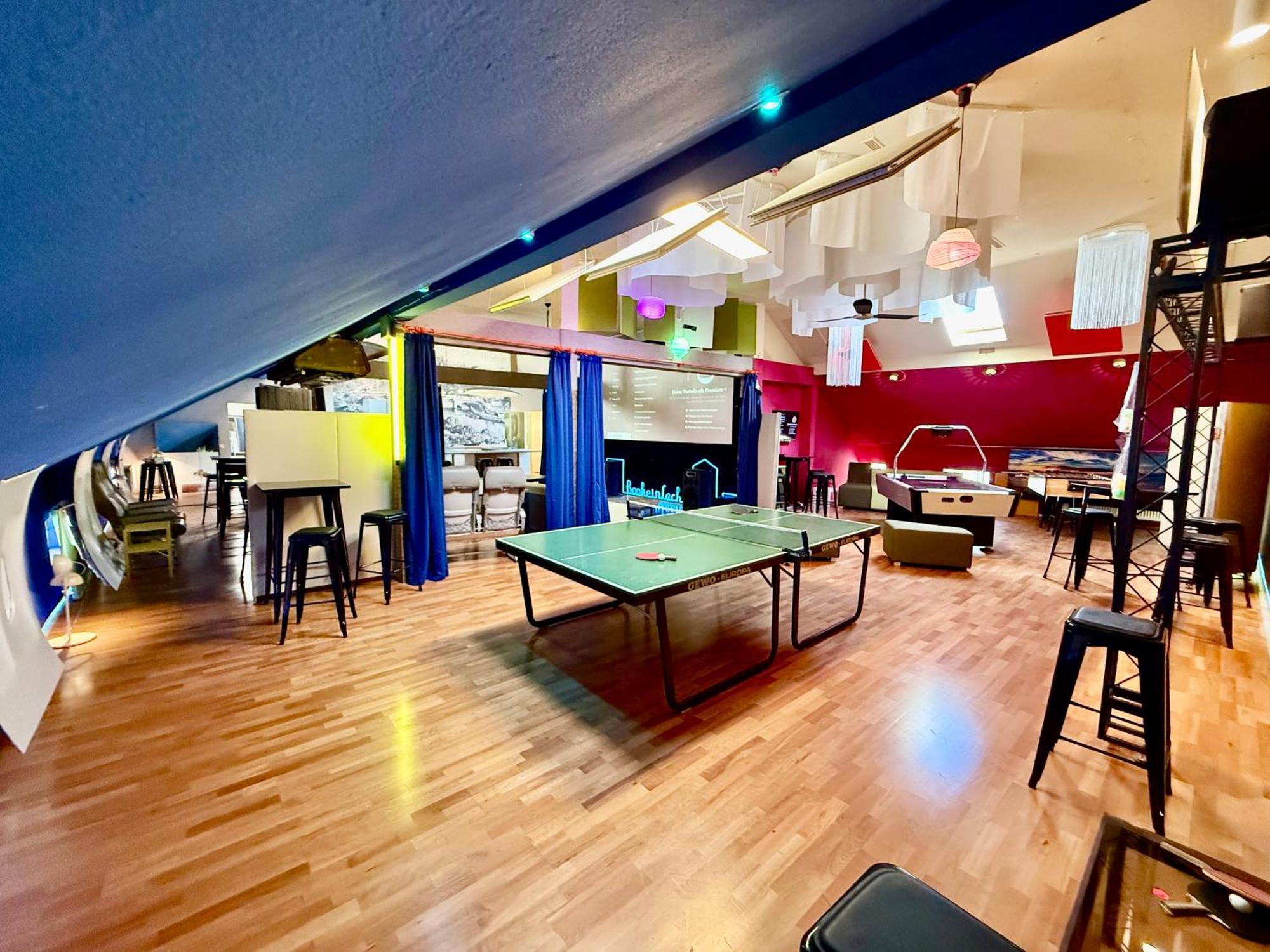 Bookeinfach Bad Ems - Private - Sauna Jacuzzi Whirlpool Swimmingpool Alahna Sup Beachvolleyball Billiards Ping Pong Cinema Theater Music Disco Ball Bbq Und Parkplaetze Dış mekan fotoğraf