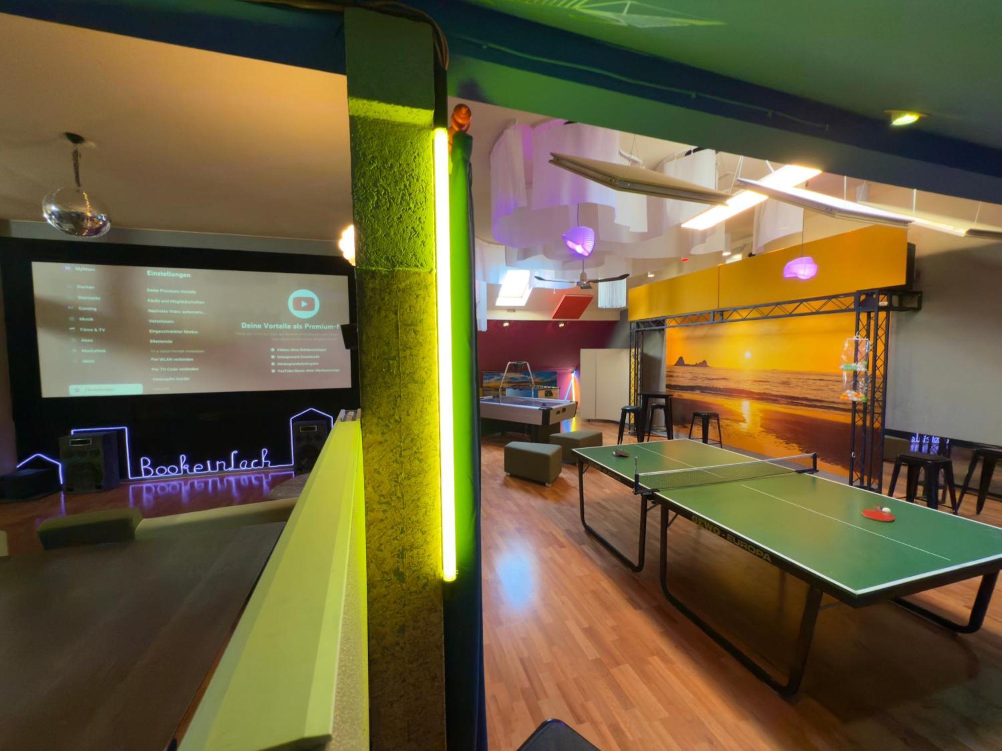 Bookeinfach Bad Ems - Private - Sauna Jacuzzi Whirlpool Swimmingpool Alahna Sup Beachvolleyball Billiards Ping Pong Cinema Theater Music Disco Ball Bbq Und Parkplaetze Dış mekan fotoğraf