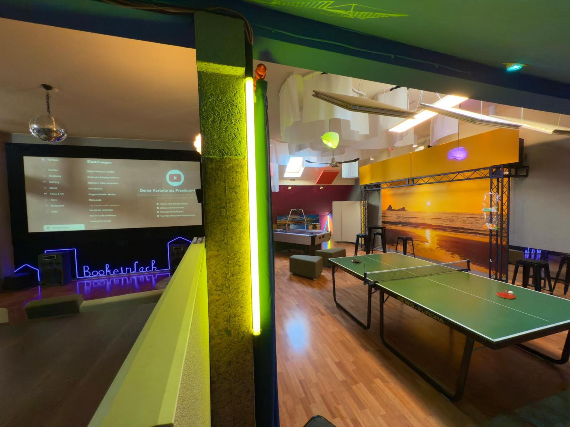 Bookeinfach Bad Ems - Private - Sauna Jacuzzi Whirlpool Swimmingpool Alahna Sup Beachvolleyball Billiards Ping Pong Cinema Theater Music Disco Ball Bbq Und Parkplaetze Dış mekan fotoğraf
